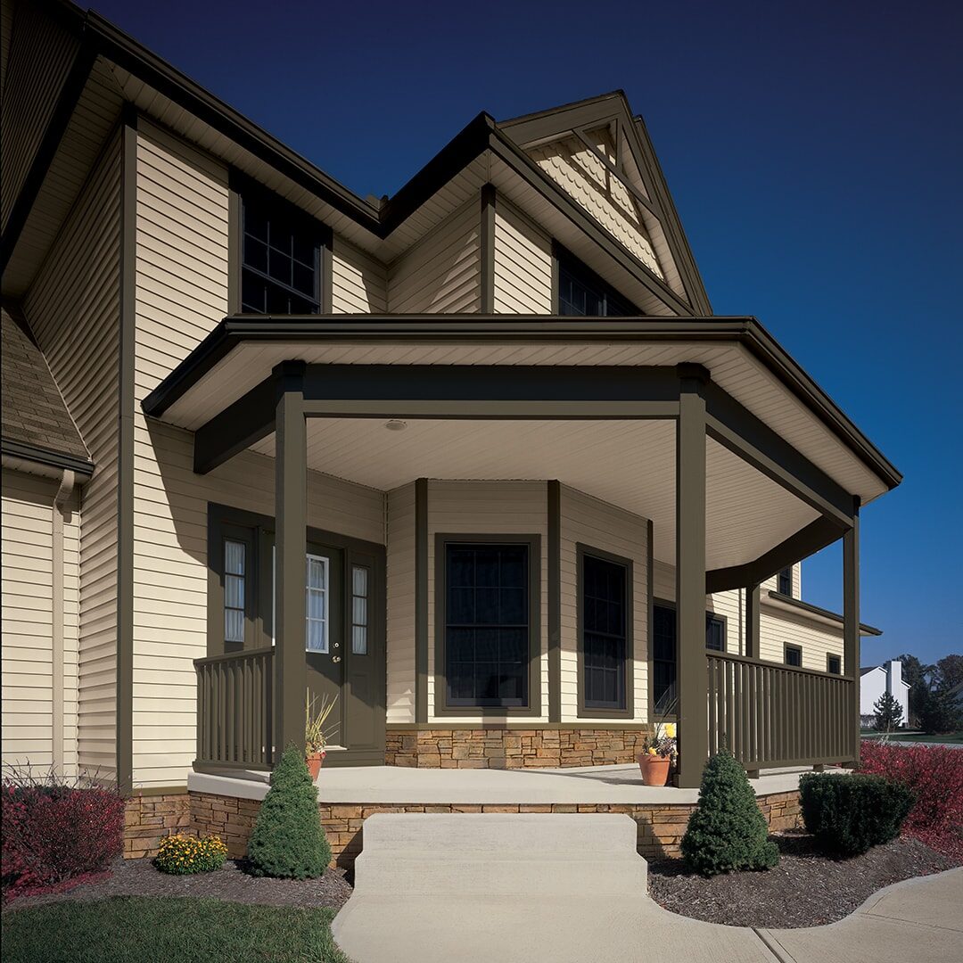 Exterior Portfolio® Premium Pointe® D4 in Pearl, Portsmouth Half Rounds in Pearl, Exterior Portfolio® Vinyl Trim in Graphite